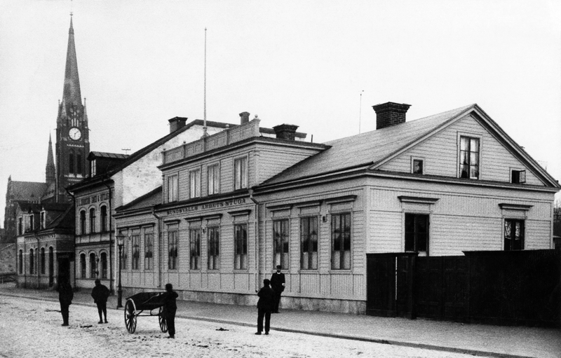Arbetsstugan, som låg på Storgatan 39. Fotograf: Okänd Bildkälla: Sundsvalls museum